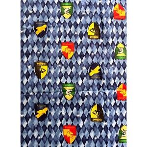 Vtg '01 HARRY POTTER Hogwarts House Shield Sewing Quilt Fabric 45" x 76" 2 Yards